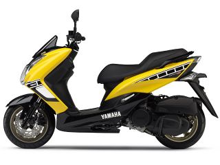 2016年 MAJESTY S 60th Anniversary（サイドビュー）