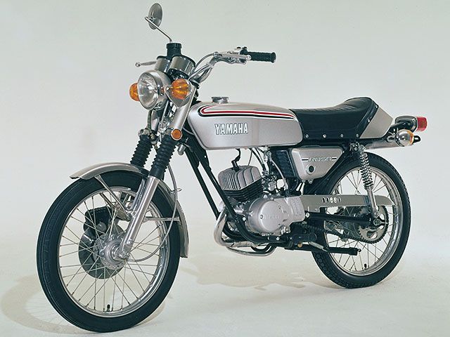 ヤマハ（YAMAHA）1974年 RD50・新登場のカタログ情報 | 沖縄のバイクを探すなら【グーバイク沖縄】