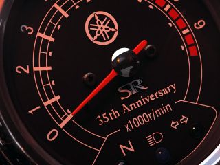 2013年 SR400 35th Anniversary Edition（メーターイメージ）