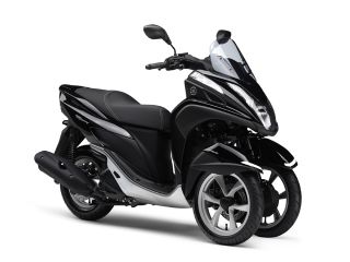 2015年 TRICITY 125 ABSブラックメタリックＸ