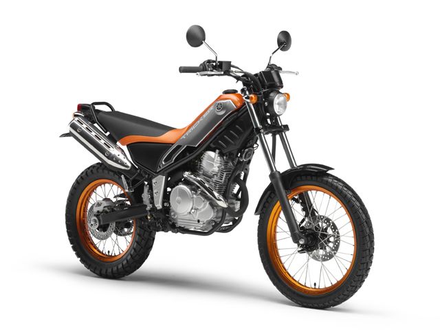 2006年 tricker XG250 S ビビッドオレンジメタリック2(カタログメイン)