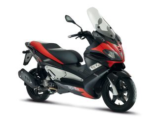 2013年 SR MAX 125アプリリアブラック