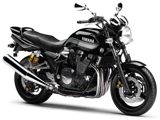 ヤマハ（YAMAHA） XJR1300の型式・諸元表・詳しいスペック-バイクのことならバイクブロス