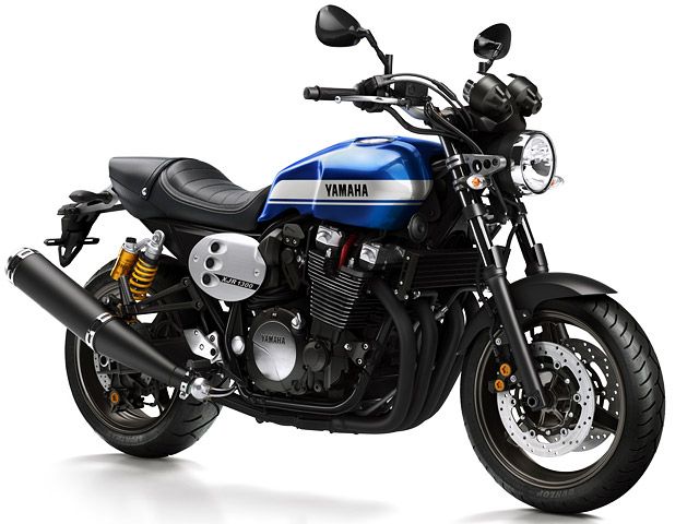 2015年 XJR1300C Power Blue（カタログメイン）