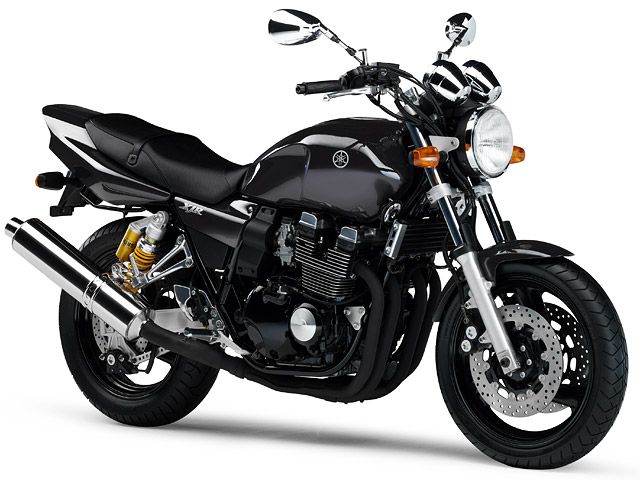 ヤマハ（YAMAHA） XJR400Rの型式・スペックならバイクブロス