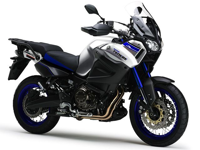 2015年 XT1200ZE Super Tenere マットシルバー1(カタログメイン)