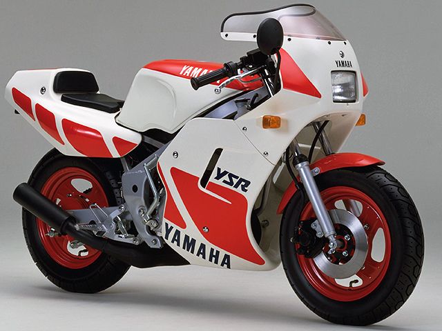 1986年 YSR50 ホワイト（カタログメイン）