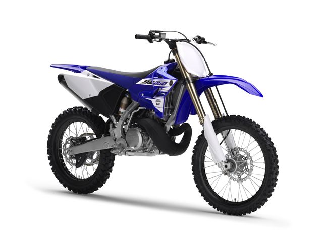 2016年 YZ250 ディープパープリッシュブルーソリッドE（カタログメイン）