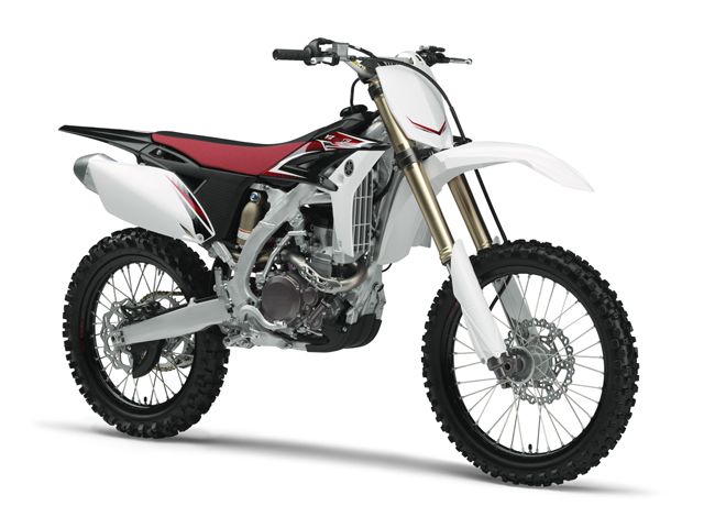 2011年 YZ250F Special Edition ヤマハブラック（カタログメイン）