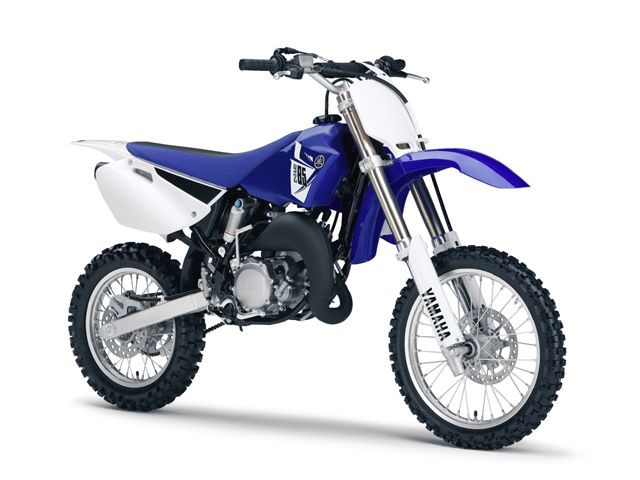 2014年 YZ85 ディープパープリッシュブルーソリッドE（カタログメイン）