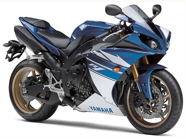 2010年 YZF-R1 (カタログメイン)