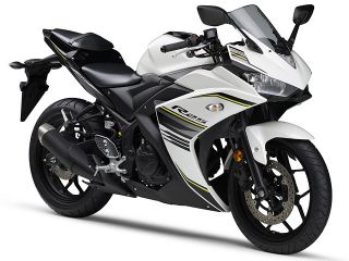 YZF-R25  fzr yamada様 YZF-R25 fzr yamada様 Ninja ZX-25RとYZF-R25はライバルか否か。