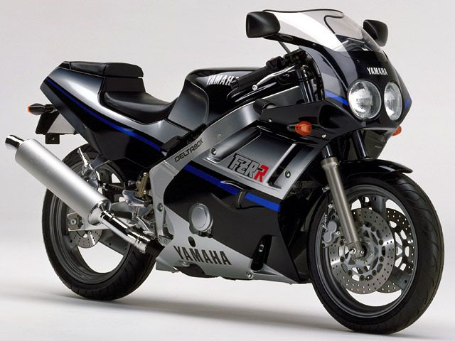 ヤマハ（YAMAHA） FZR400Rの型式・スペックならバイクブロス