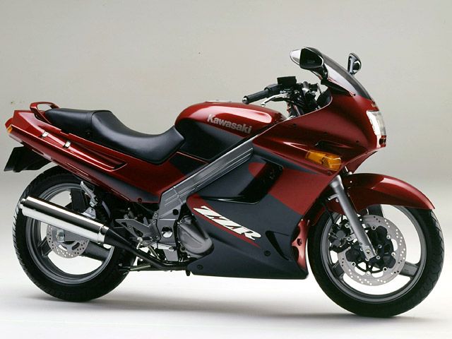 1999年 ZZR250 (カタログメイン)