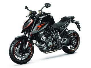 2017年 1290 SUPER DUKE Rブラック