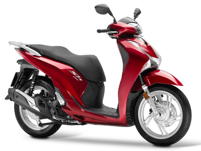 2017年 SH125i (カタログメイン)