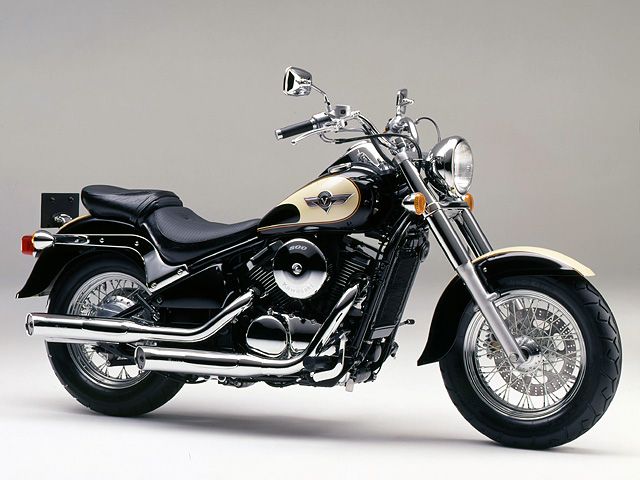 1999年 VULCAN 800 CLASSIC エボニー×パールアイボリー（カタログメイン）