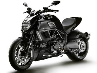 2012年 Diavel