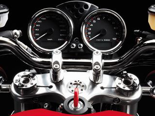 2008年 GT1000