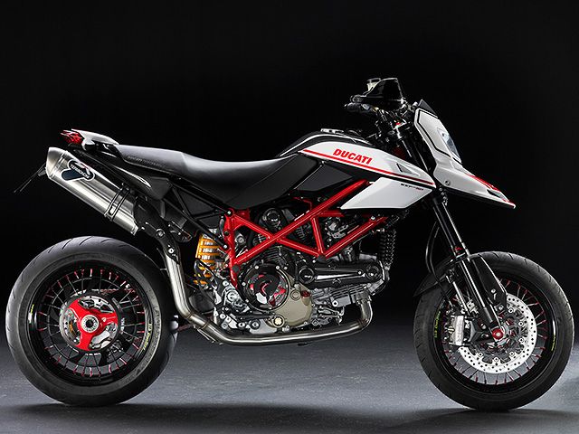 2010年 Hypermotard 1100 EVO SP コルセホワイト(カタログメイン)