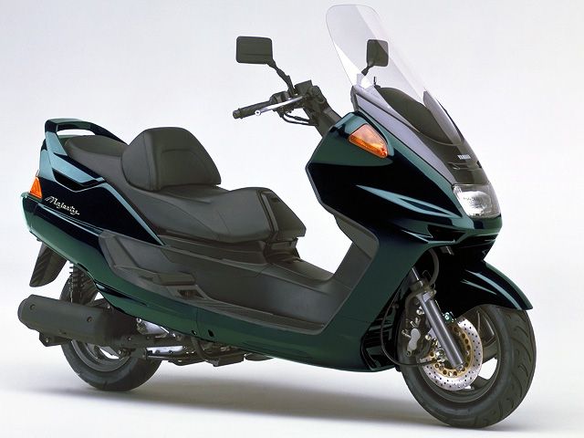1997年 MAJESTY ブルーイッシュブラックカクテル1(ダークグリーン)（カタログメイン）