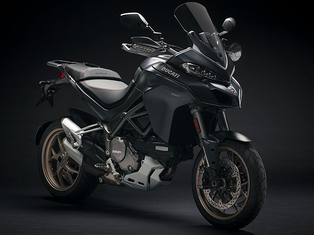2018年 Multistrada 1260S ボルケーノグレイ（カタログメイン）