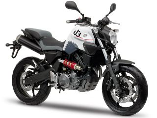 2012年 MT-03（660cc）