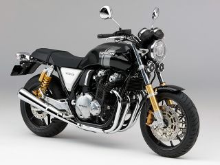 2018年 CB1100RSグラファイトブラック