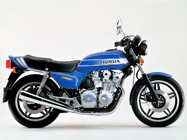 1980年 CB900F (画像は欧州仕様)(カタログメイン)