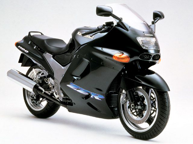 カワサキ（KAWASAKI）1996年 ZZR1100・カラーチェンジのカタログ情報 | 沖縄のバイクを探すなら【グーバイク沖縄】