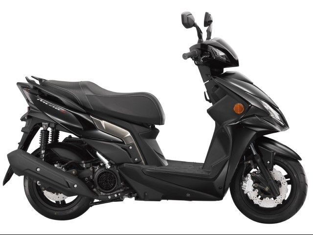 2017年 Racing S125 パーリーブラック（カタログメイン）