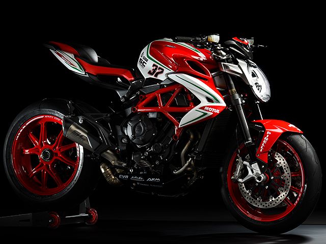 2018年 BRUTALE 800 RC レッド×パールRCホワイト×グリーン（カタログメイン）