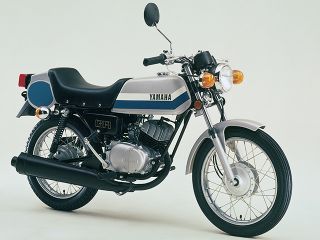1977年 GR50クリスタルシルバー