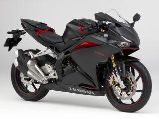 2018年 CBR250RR ABSマットガンパウダーブラックメタリック
