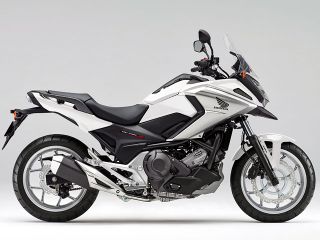 2018年 NC750X Dual Clutch Transmission ABS E Packageパールグレアホワイト