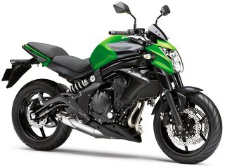 2014年 ER-6n ABSキャンディフラットブレイズドグリーン×メタリックフラットスパークブラック