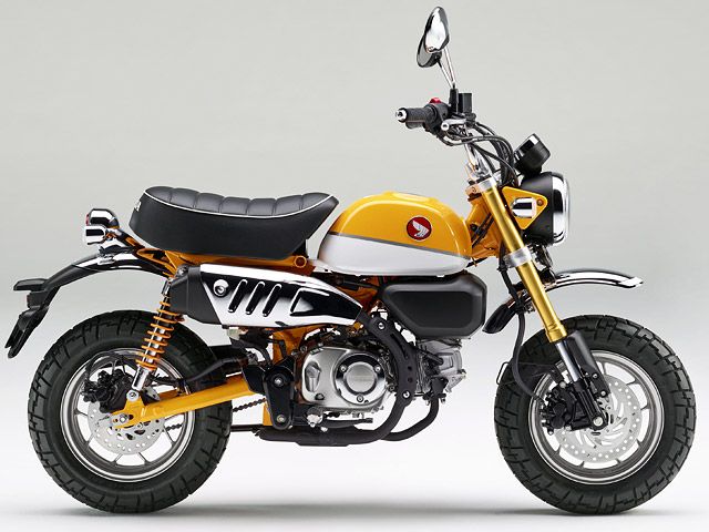 2018年 MONKEY125 バナナイエロー（カタログメイン）