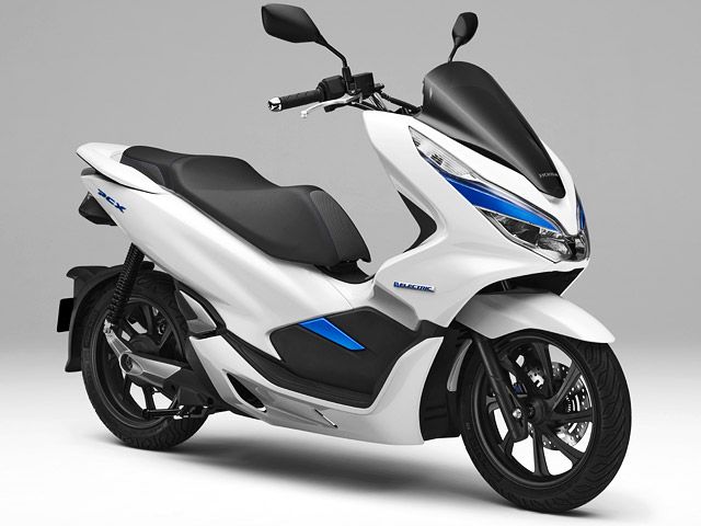 年 PCX ELECTRIC （カタログメイン）
