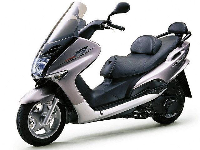 2005年製マジェスティ125 2_l.jpg
