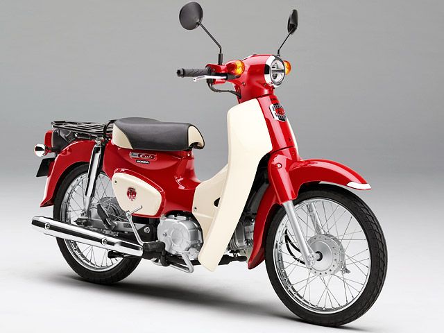 2019年 Super Cub 110 60周年アニバーサリー マグナレッド（カタログメイン）