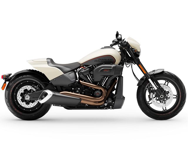 2019年 FXDRS Softail FXDR114 （カタログメイン）