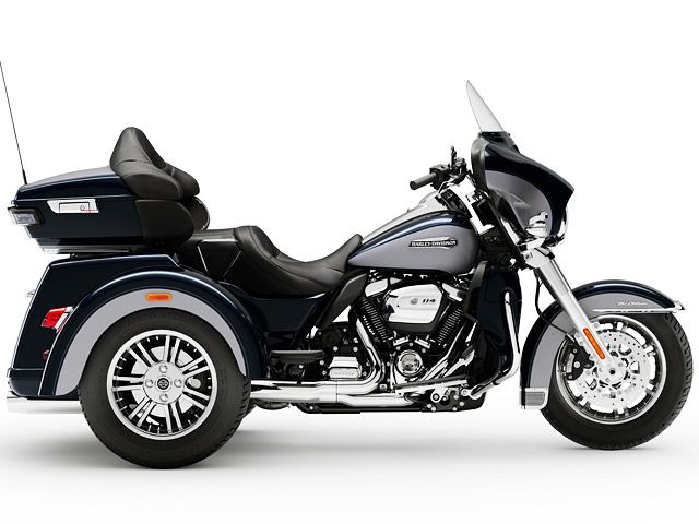 2019年 FLHTCUTG Tri Glide Ultra (カタログメイン)