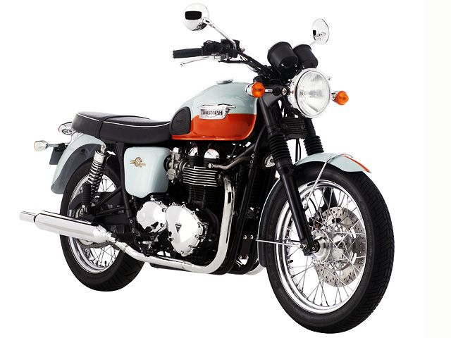 2009年 Bonneville T100 (カタログメイン)