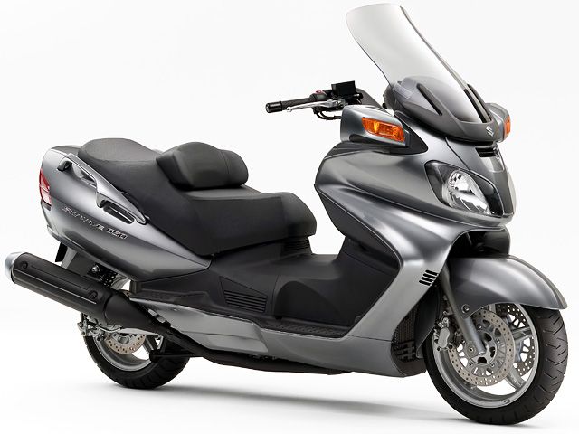 2007年 SKYWAVE 650 オールトグレーメタリック(カタログメイン)