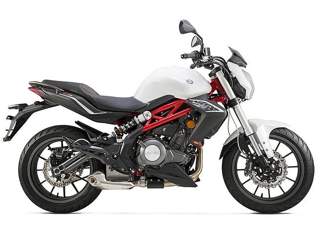 ベネリ（Benelli） BN302の型式・スペックならバイクブロス