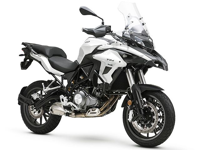 2018年 TRK502 (カタログメイン)