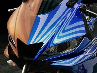 2019年 YZF-R3 ABS（YZR-M1風のセンターダクト）