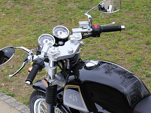 エージェーエス（AJS） キャドウェル125 | Cadwell 125の型式・諸元表