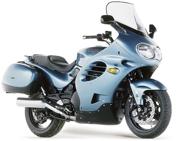 2002年 Trophy 900 (カタログメイン)