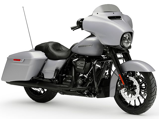 2020年 FLHXS Street Glide Special （カタログメイン）